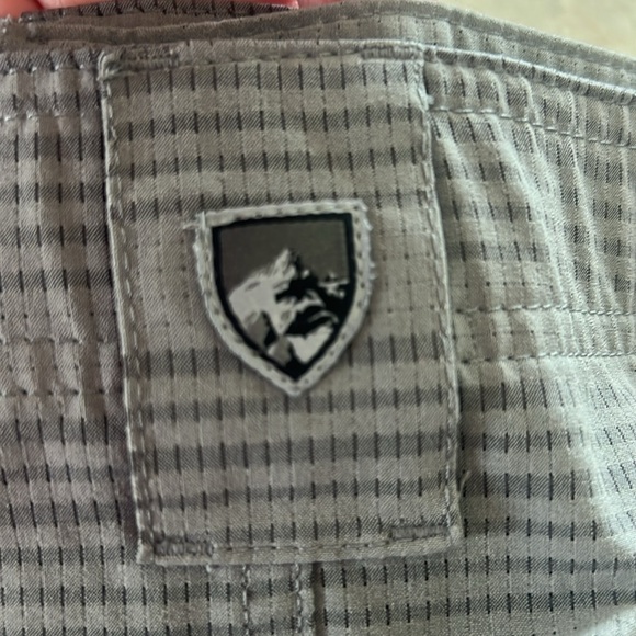 Kuhl Shorts Men's Upriser Grizzly Stripe Size 38 Outdoor Land or Sea Quick Dry - Picture 5 of 10